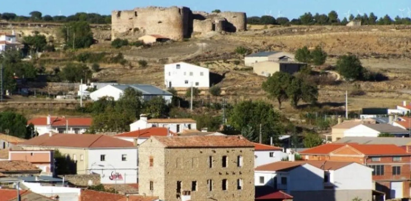 Ser "un rey" en Cuenca: el castillo que lleva a la venta varios años por 2,1 millones