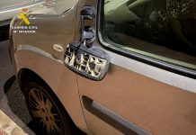 Detenido un menor en Caudete tras destrozar los retrovisores de 9 coches aparcados en plena calle