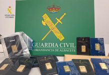 Una denuncia en La Gineta acaba con dos detenidos por vender falsas onzas de oro