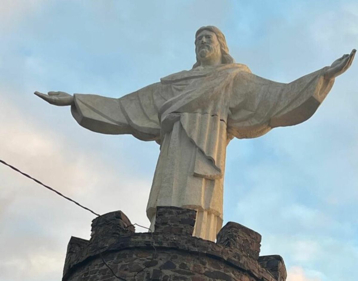 El pueblo toledano que luce su propio 'Cristo Redentor': 8 metros y 35 toneladas