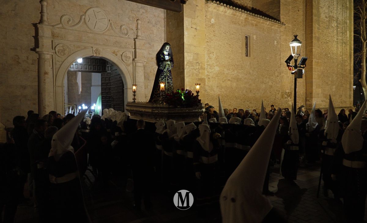 La procesión del Jueves Santo recorre Argamasilla de Alba con gran participación