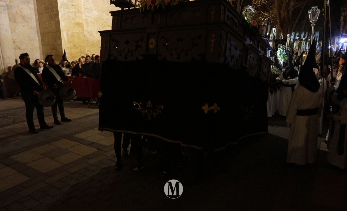 La procesión del Jueves Santo recorre Argamasilla de Alba con gran participación