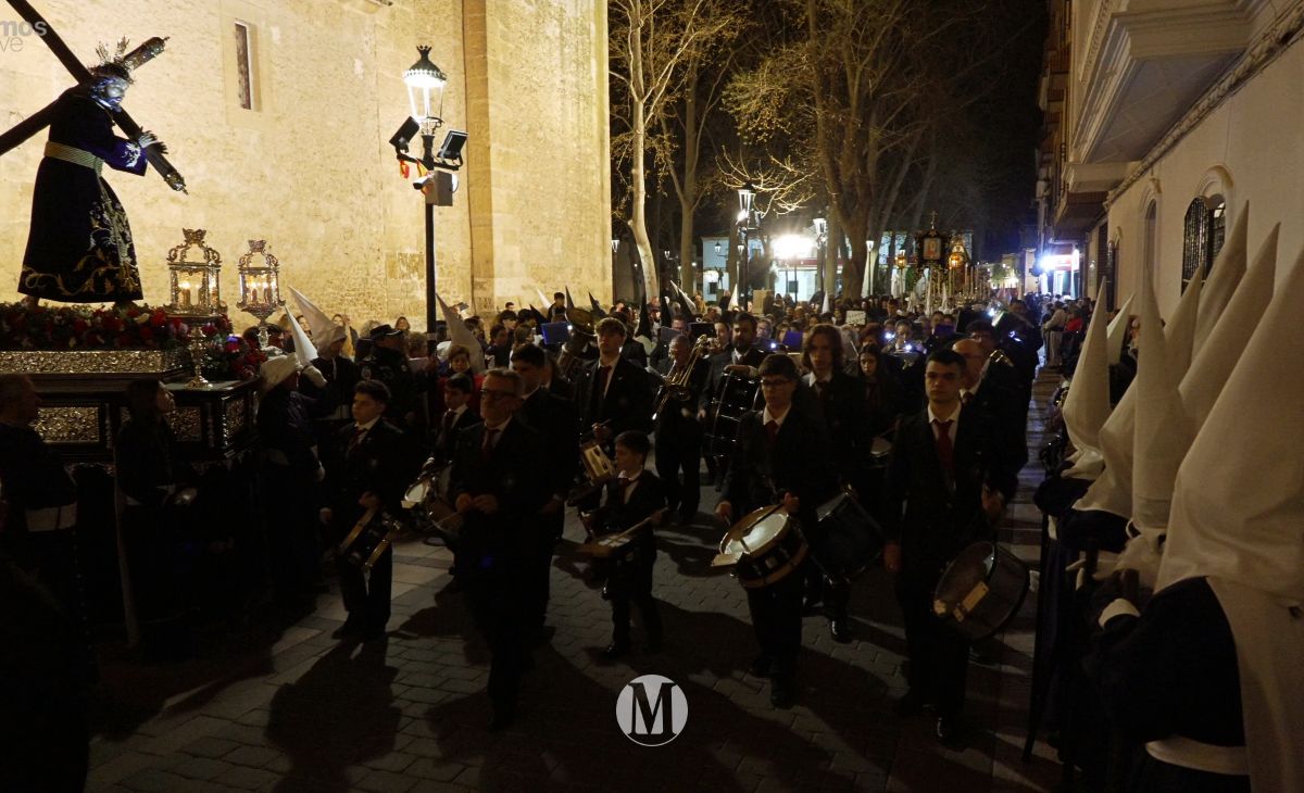 La procesión del Jueves Santo recorre Argamasilla de Alba con gran participación
