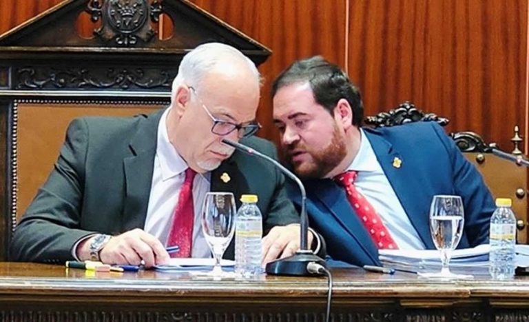El PP de Manzanares critica las acusaciones del portavoz socialista y la actitud del alcalde en el pleno de abril