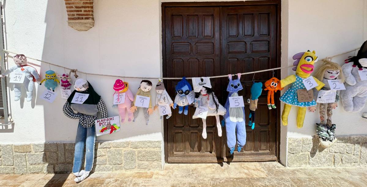 Villarrubia de Santiago revive el espíritu de los peleles