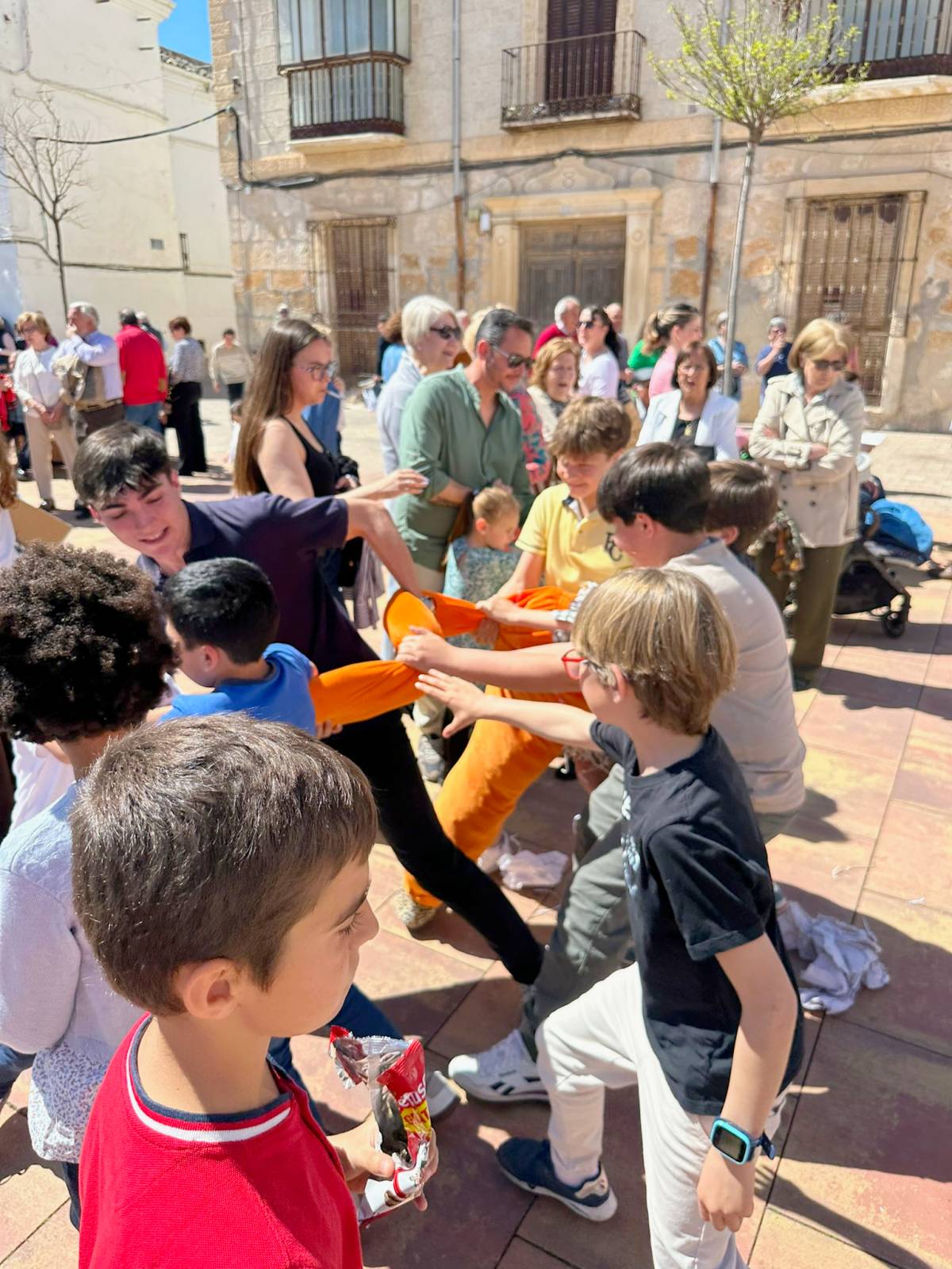 Villarrubia de Santiago revive el espíritu de los peleles