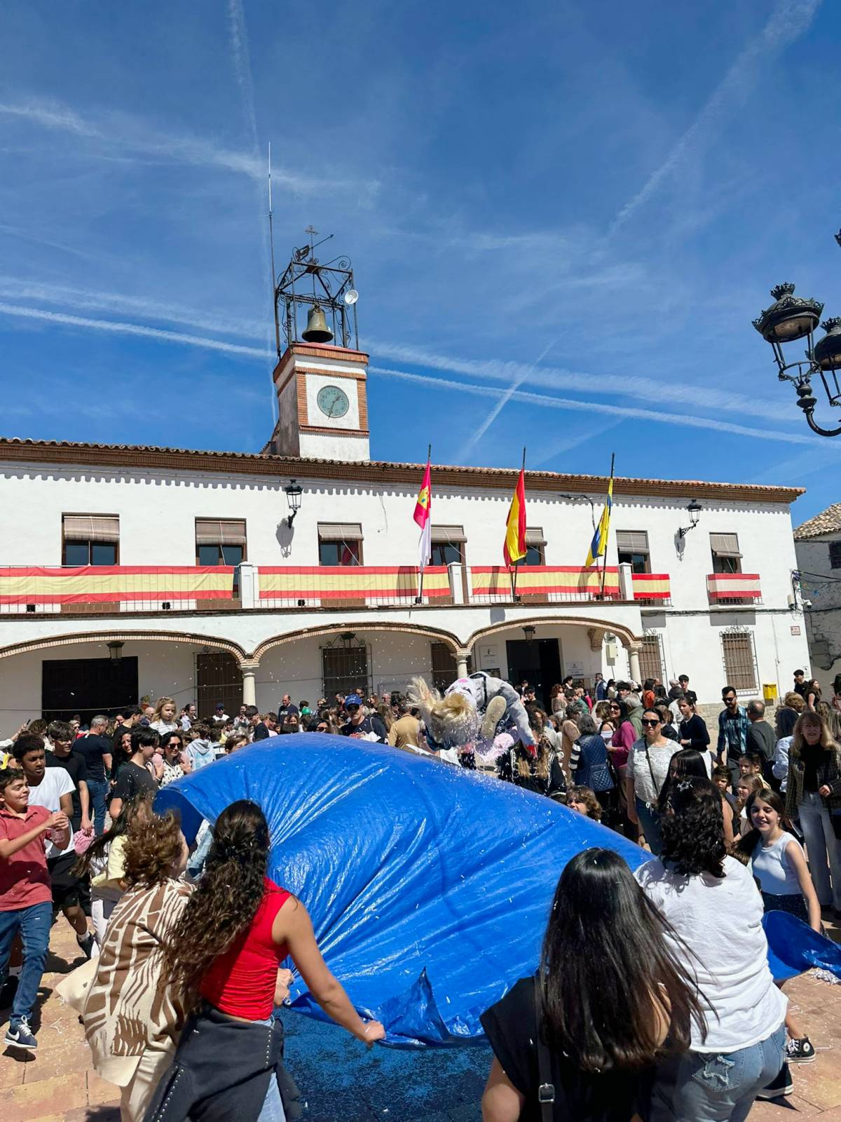 Villarrubia de Santiago revive el espíritu de los peleles