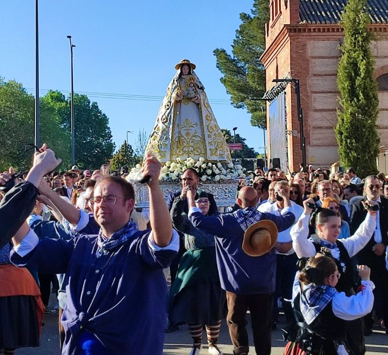 Últimos detalles para celebrar la Romería de la Virgen del Monte en Bolaños
