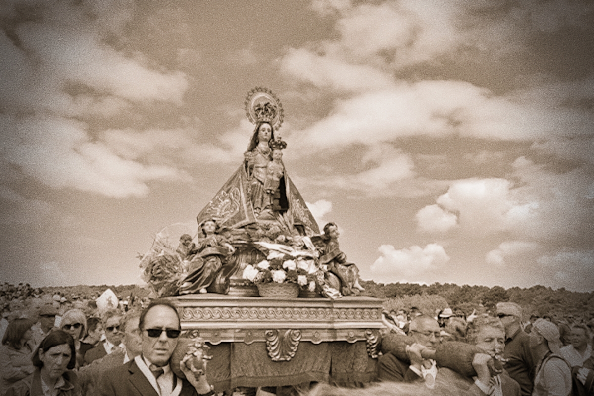 Vírgenes, romeros y convivencia en C-LM: Devociones que unen y sacan brillo a la tierra