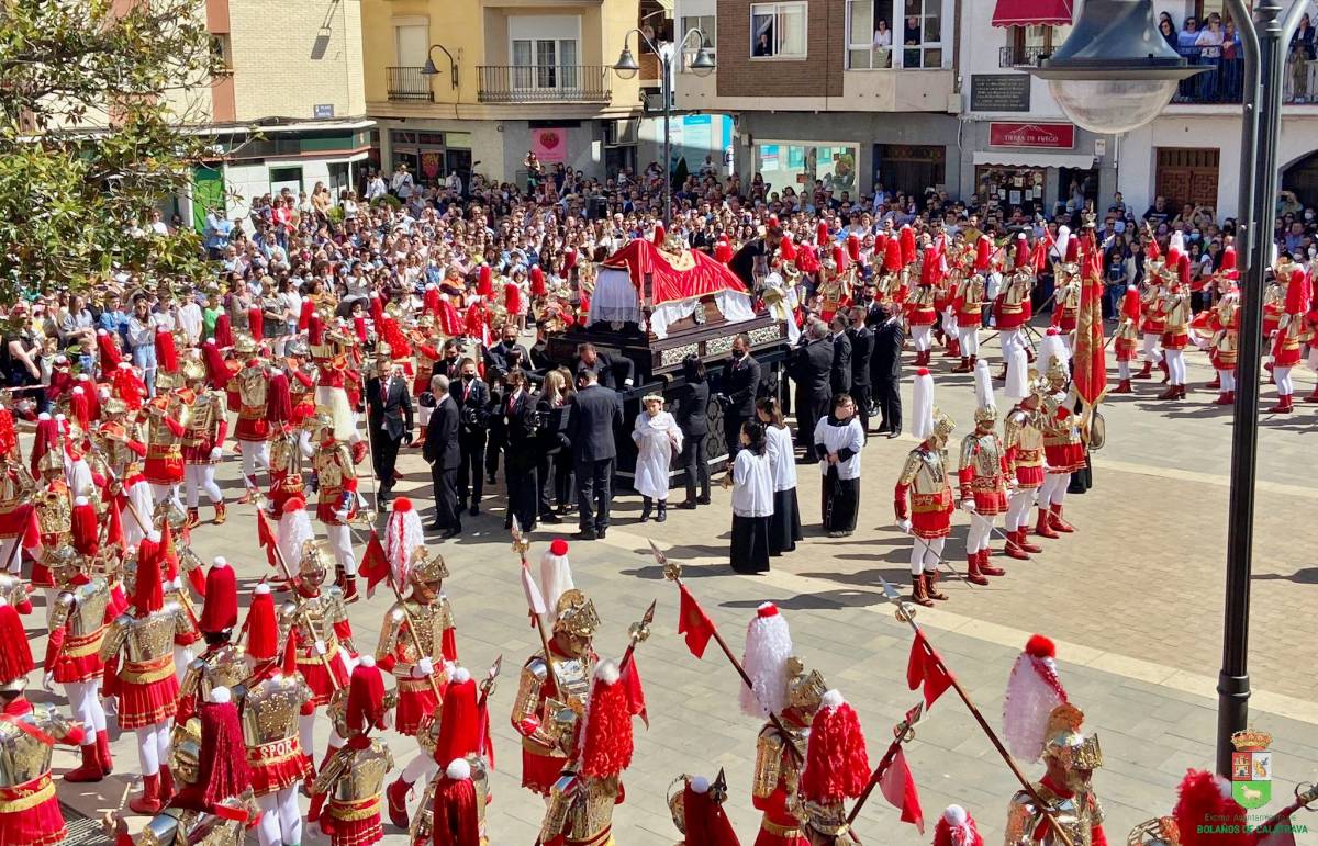De las tamboradas infinitas a las procesiones en silencio, Castilla-La Mancha despliega su fe