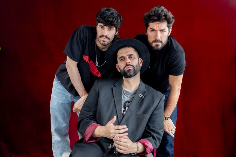 Siloé: «Es muy importante proteger al artista que va bien y no rajar. Para eso está la crítica»