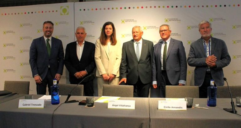 Ángel Villafranca repite como presidente de Cooperativas Agro-alimentarias de España