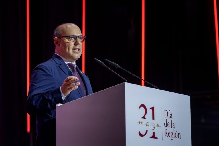 Bellido pide más implicación para resolver los problemas reales y evitar “debates vacíos”