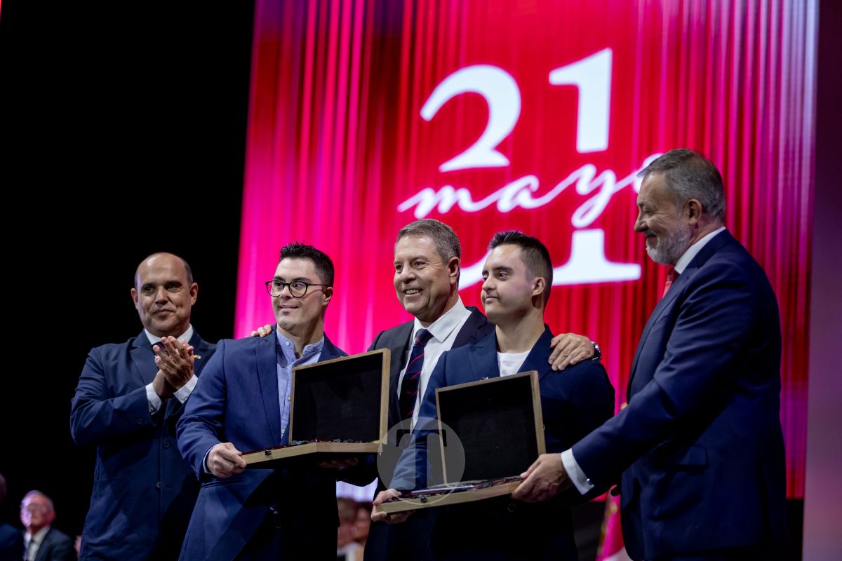 TODAS LAS FOTOS: Castilla-La Mancha celebra su día grande en Cuenca