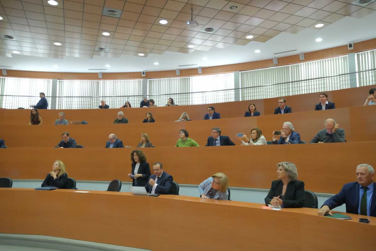 La digitalización y la inteligencia artificial centran una jornada clave en Virgen de las Viñas