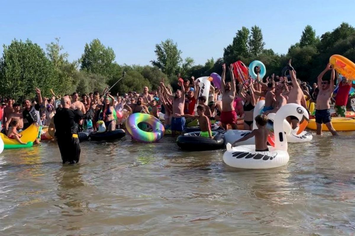 Fiestecitas, pequeñitas pequeñitas