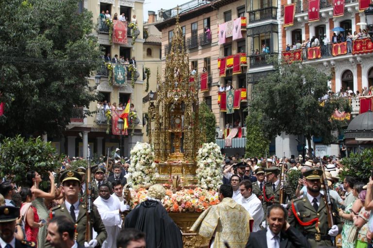 Estos son todos los cortes de tráfico que habrá en Toledo por el Corpus Christi