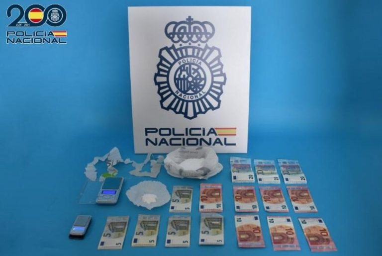 Detenido en Puertollano el dueño de un local por vender cocaína