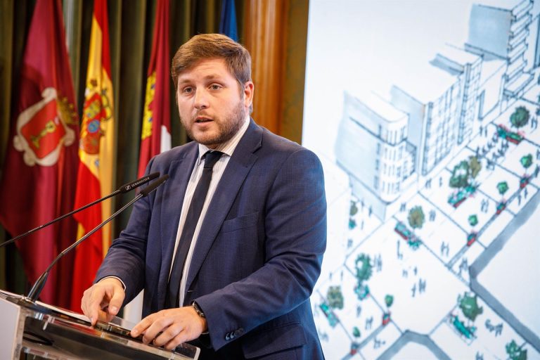Nacho Hernando reclama más interlocución con Transportes para avanzar en infraestructuras clave en Castilla-La Mancha