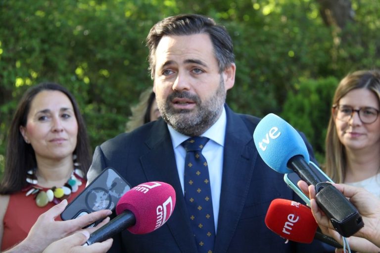 PP C-LM propone mejor fiscalidad, burocracia y leyes para garantizar el futuro de la empresa familiar