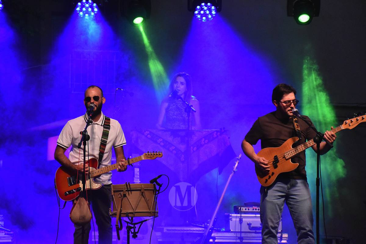 Vermú llena de música "El lugar de La Mancha"